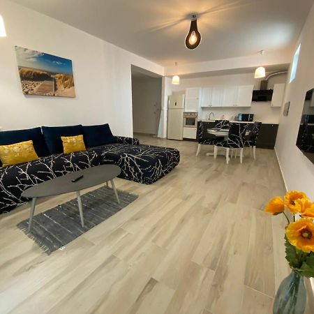 Marina Surf Hotell Năvodari Eksteriør bilde