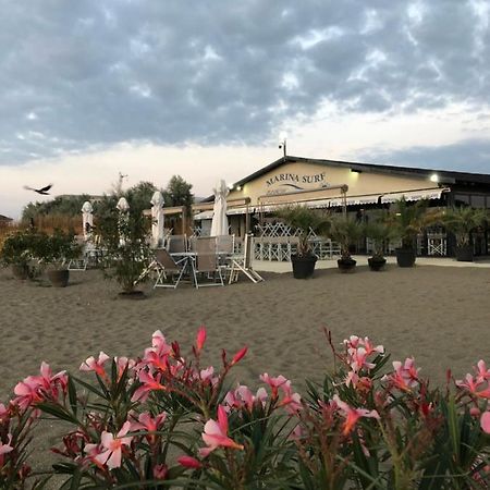 Marina Surf Hotell Năvodari Eksteriør bilde